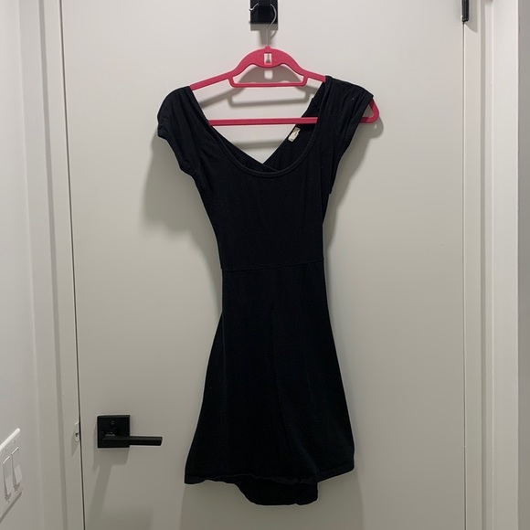 Black cris-cross back Garage dress size small